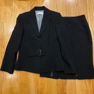 Tahari Skirt Suit